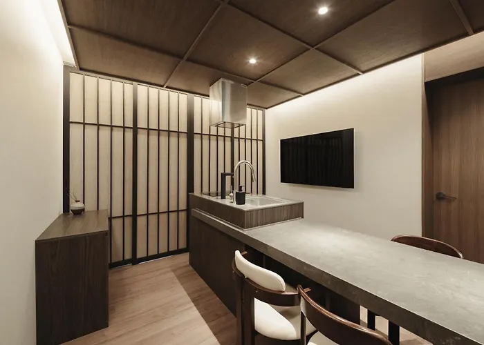 Hostal Estir Sinsa *